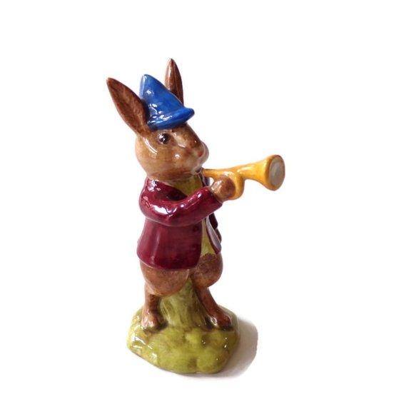 Royal Doulton Bunnykins Rise and Shine 1974 Bunny with Bugle Horn   3086 - Picture 3 of 7